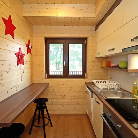 Holiday home Dunaparti Haz Stand U 27e *